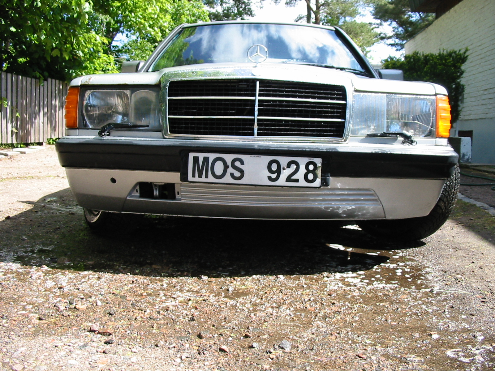 Click to display next picture