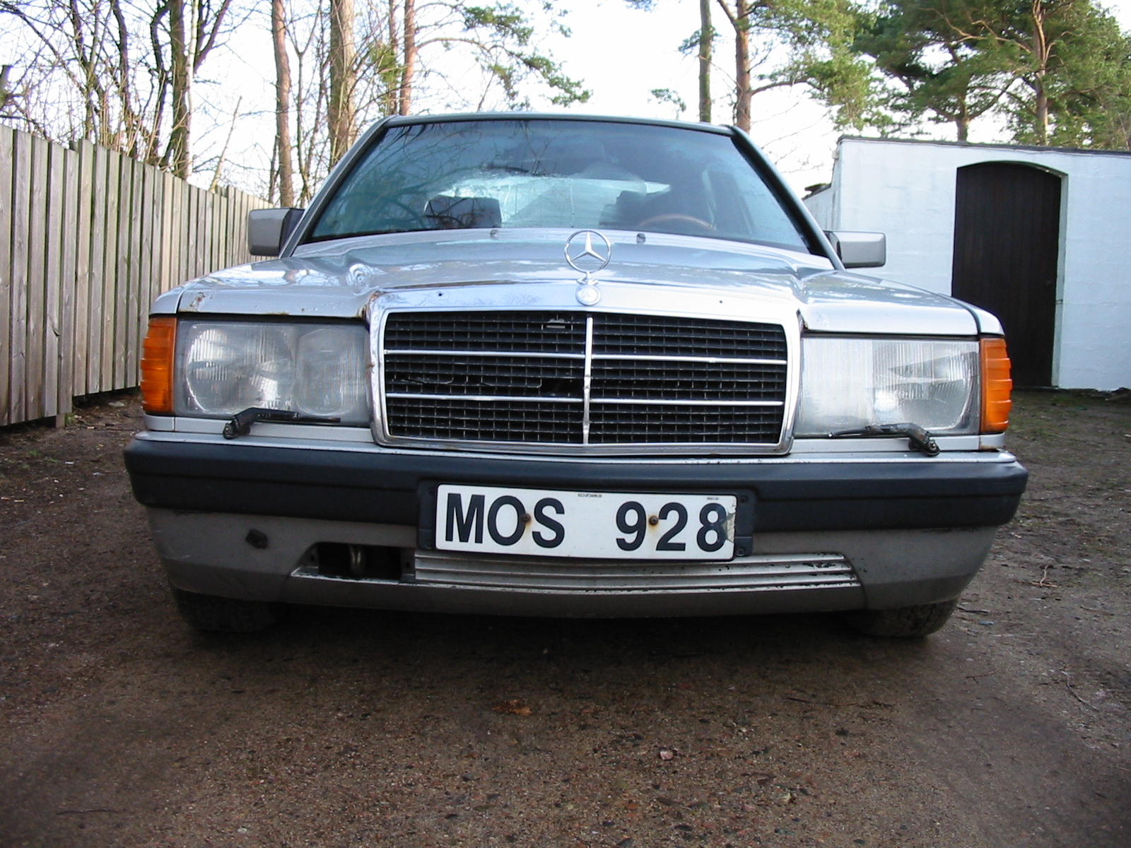 Click to display next picture