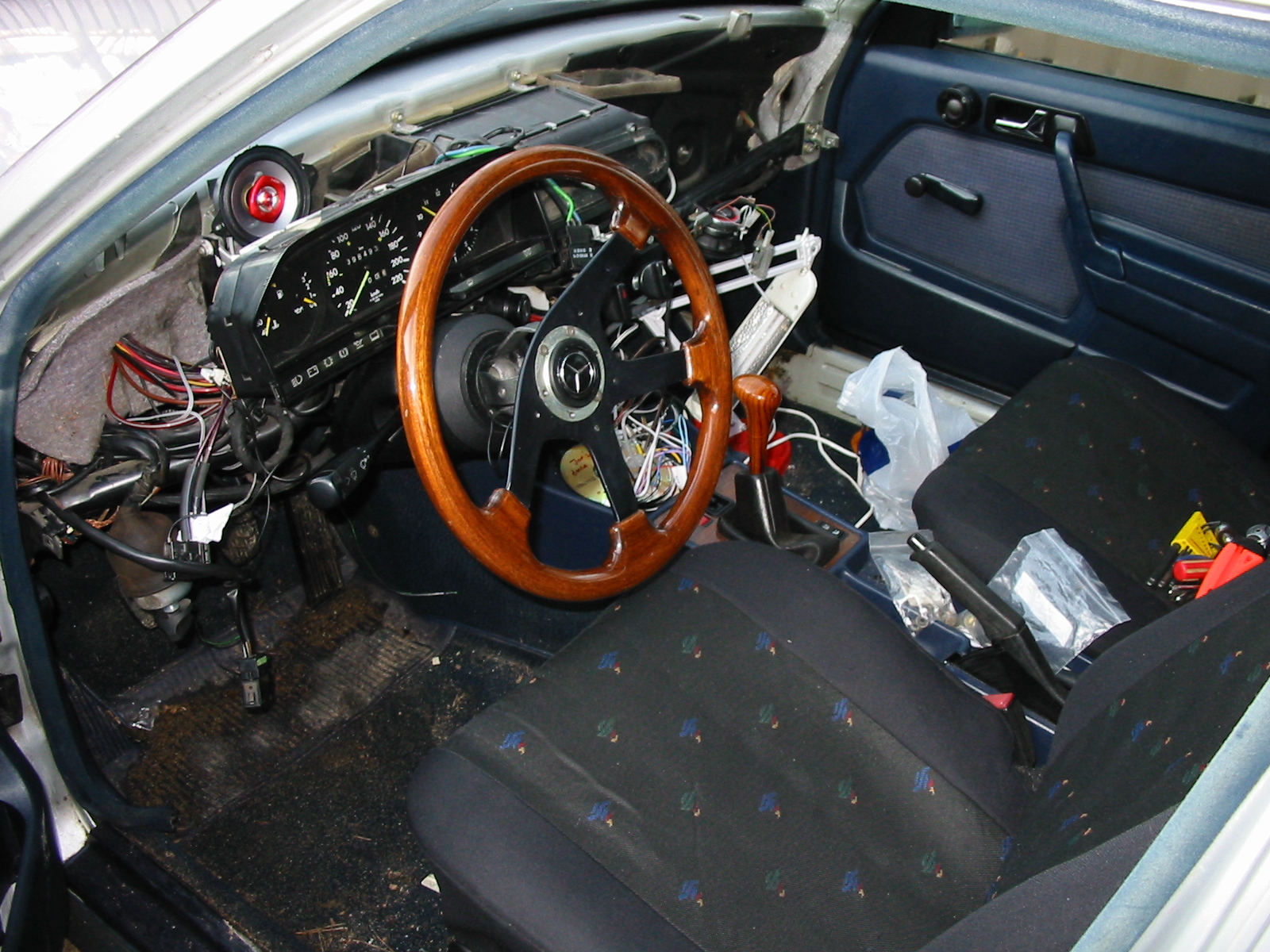 Click to display next picture