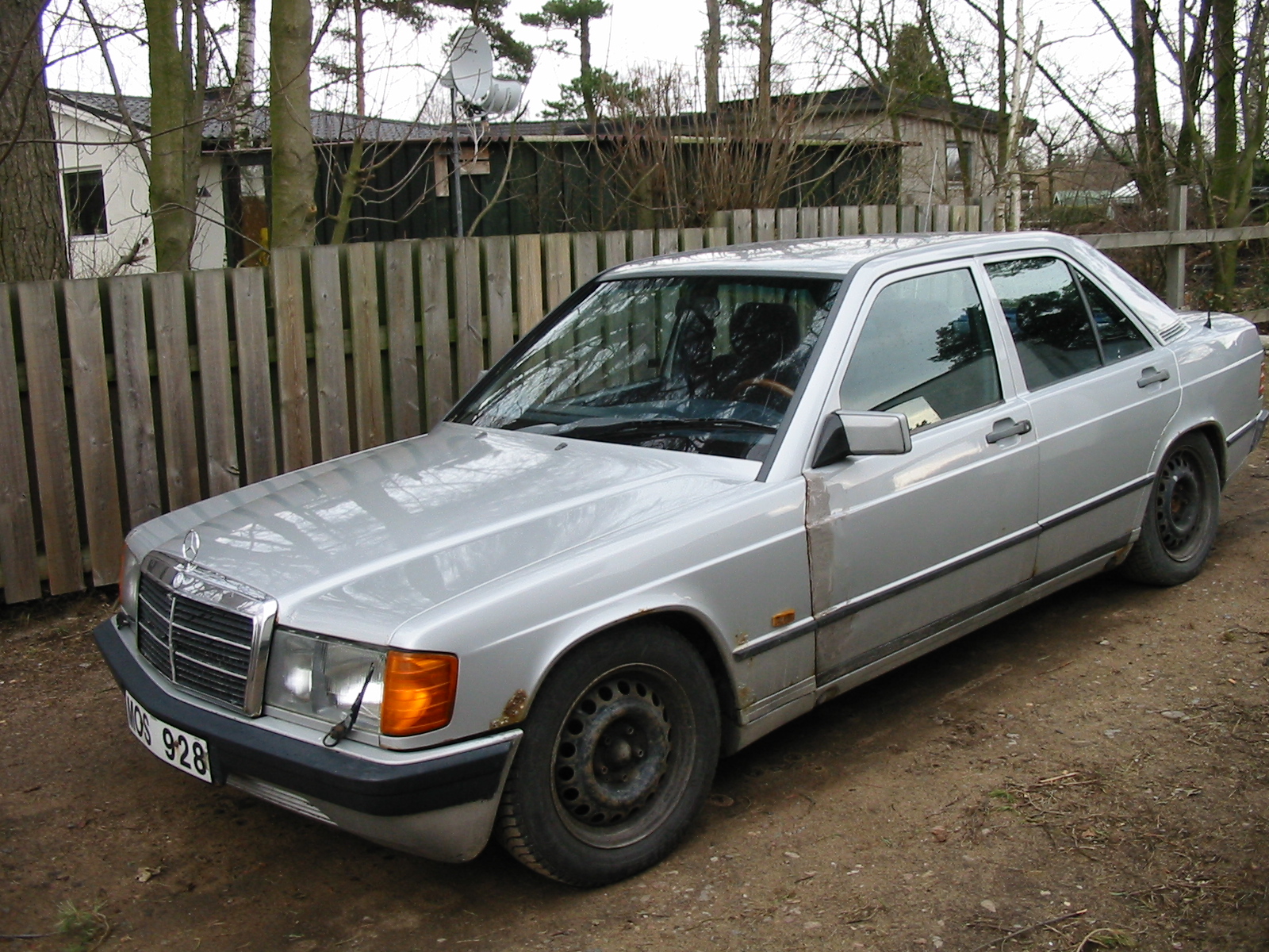 Click to display next picture