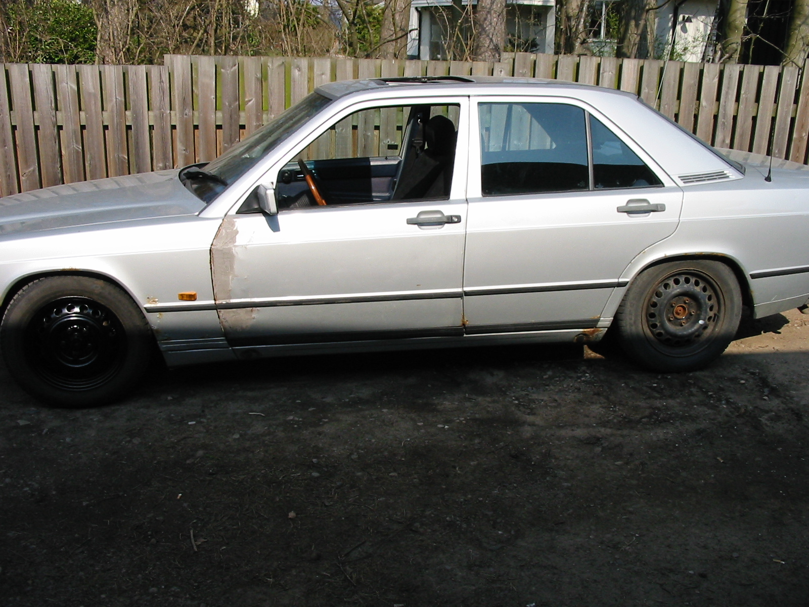 Click to display next picture