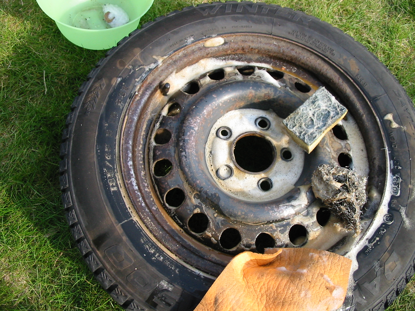 Click to display next picture